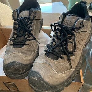 DINGUU Men’s Work Shoes